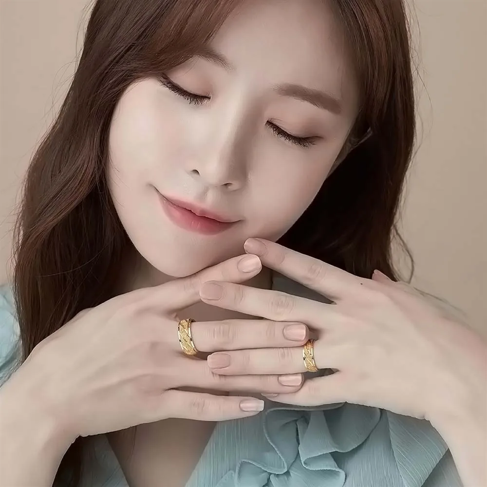 [한국금다이아몬드] 여자 남자 순금 반지 사선 샌딩 커플링 24K 18.75g